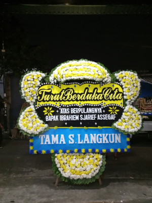 Papan Bunga Duka di Biwan